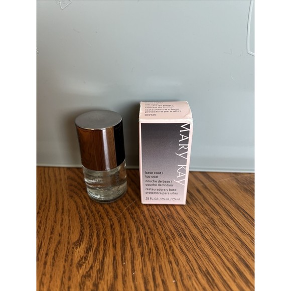 Mary Kay Base Coat/Top Coat .25 Oz. #037536 NEW NIB - Picture 1 of 2